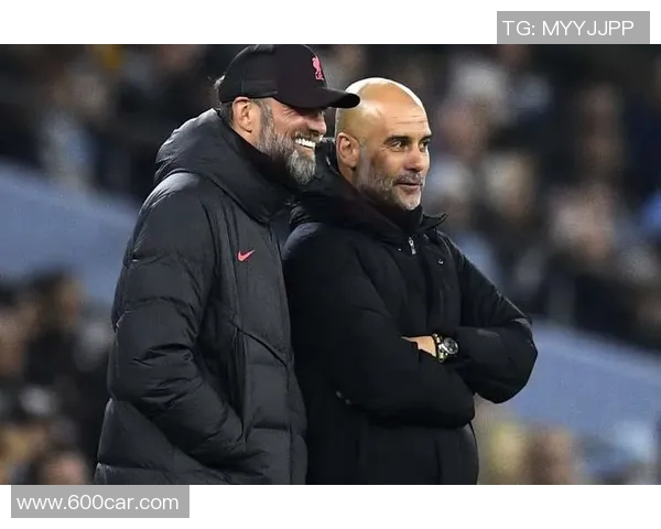 足球明星意外出手教练屁股针引发全场哗然球迷热议背后故事揭秘